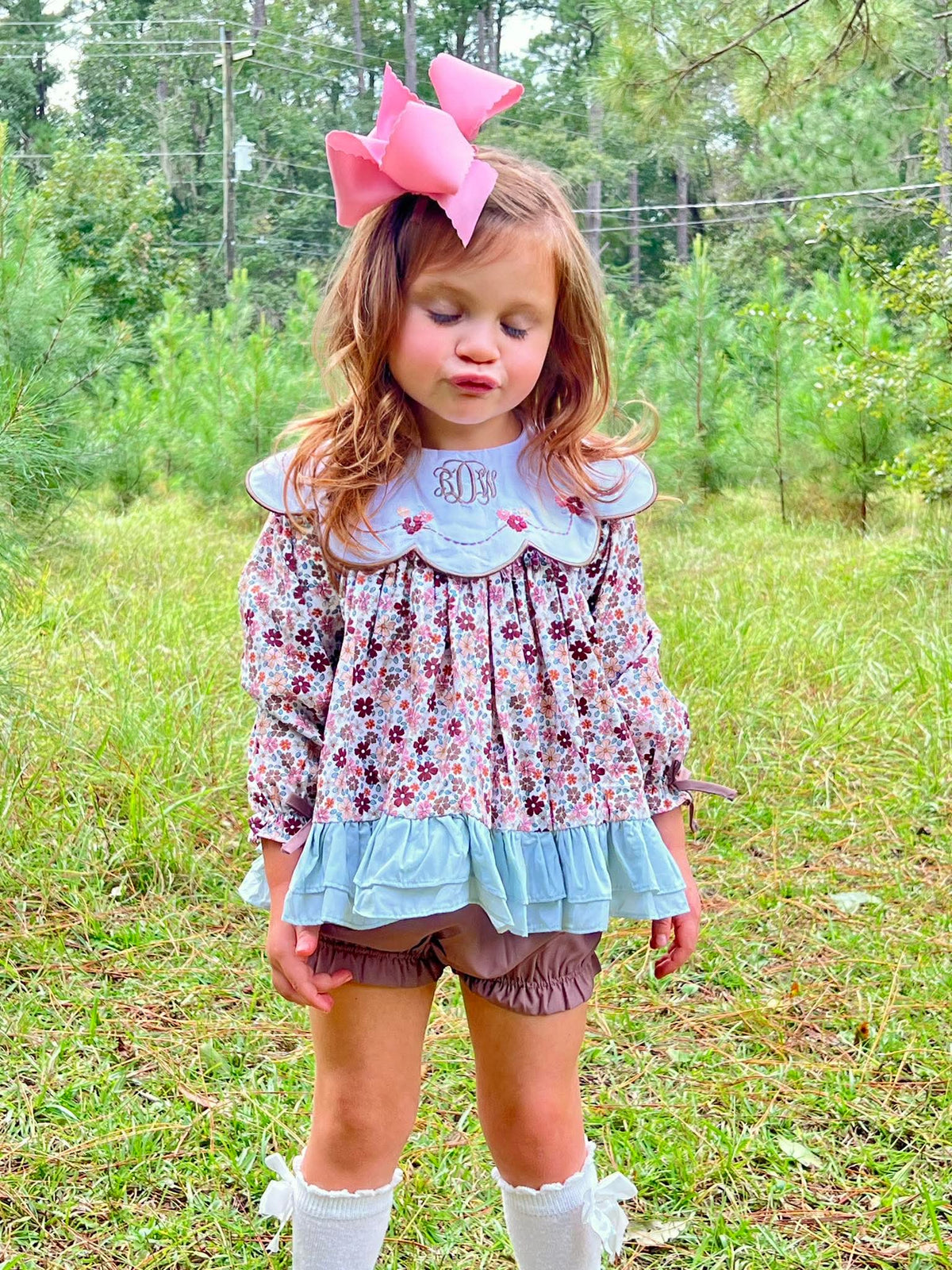 RTS: TOUCH OF SAGE GIRL DIAPER SET