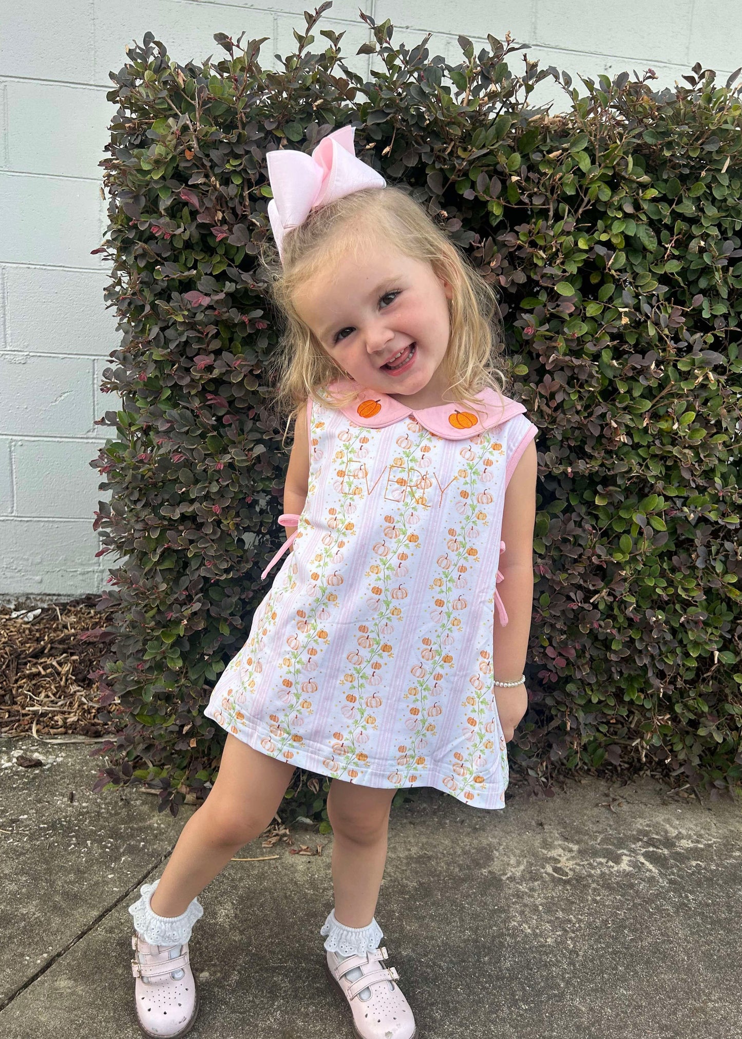 RTS: PASTEL PETALS & PLAID PUMPKINS GIRL SHORT SET