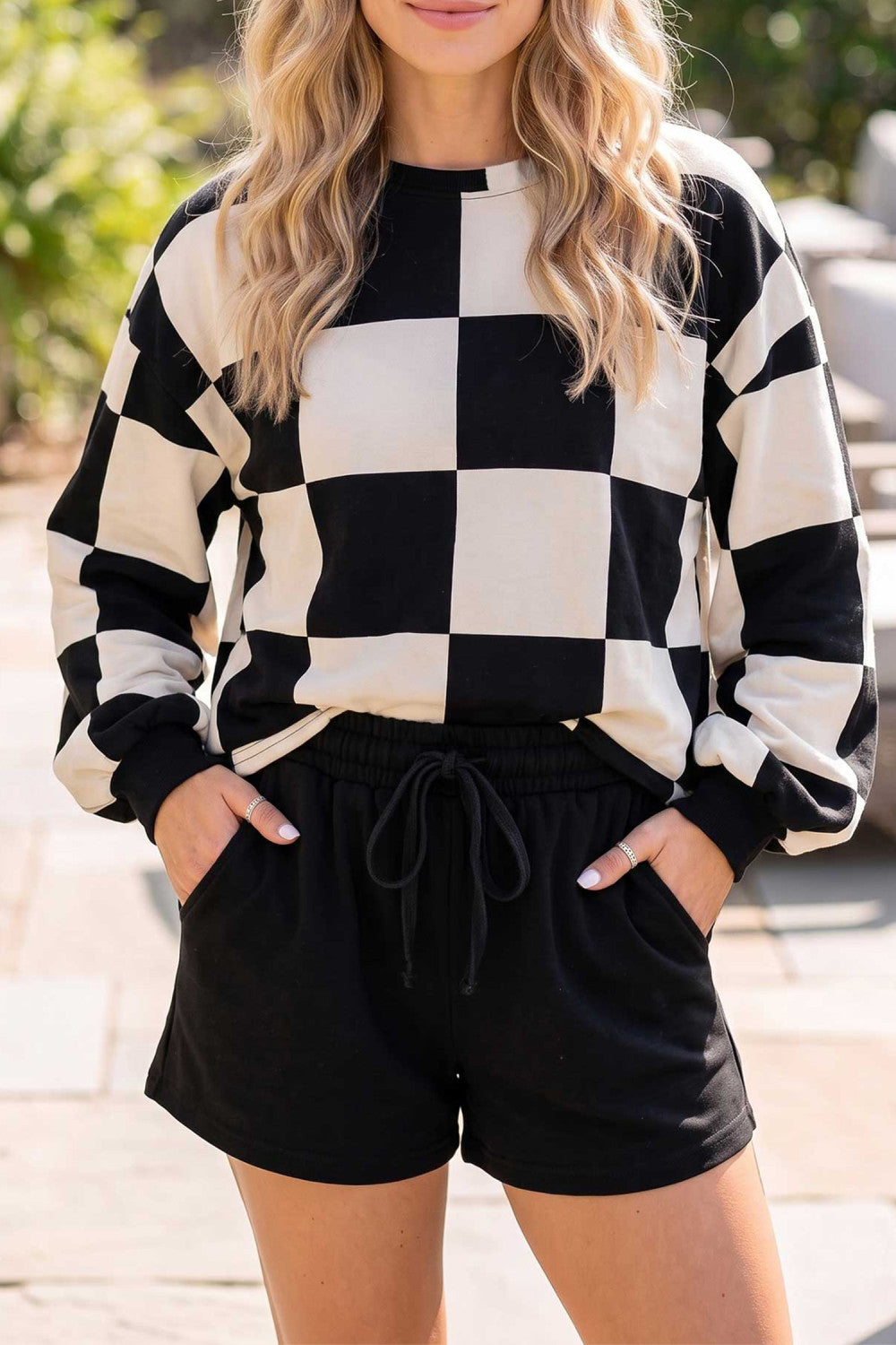 Black Checkerboard Plaid Long Sleeve Solid Color Shorts 2pcs Set