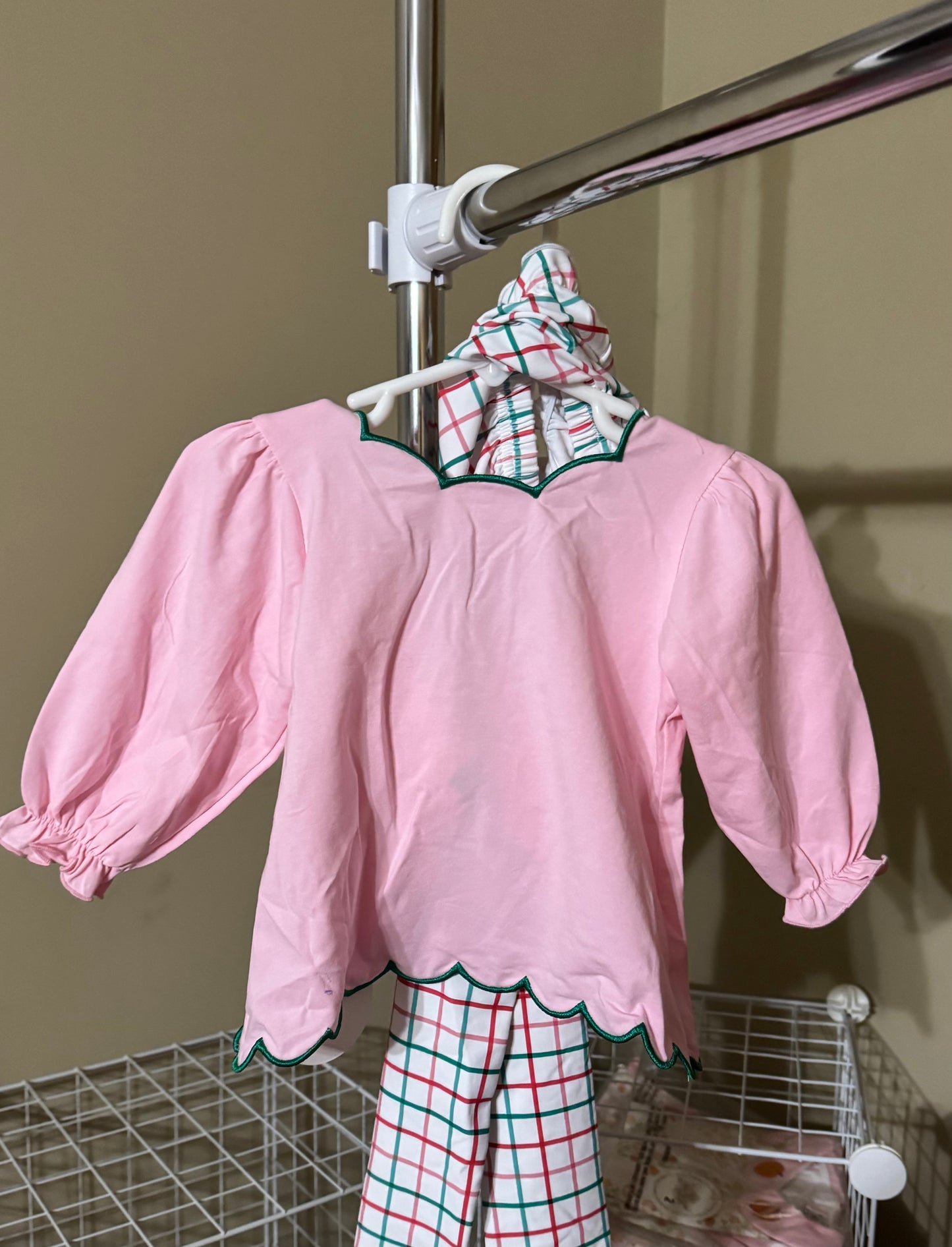 RTS: CHRISTMAS PLAID PLAY GIRL DIAPER SET
