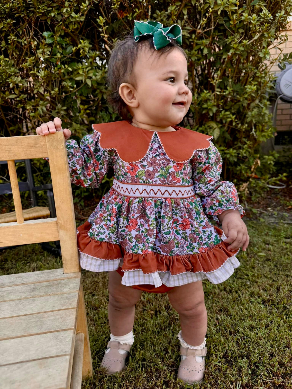 RTS:  CAMELLIA GARDENS GIRL DIAPER SET