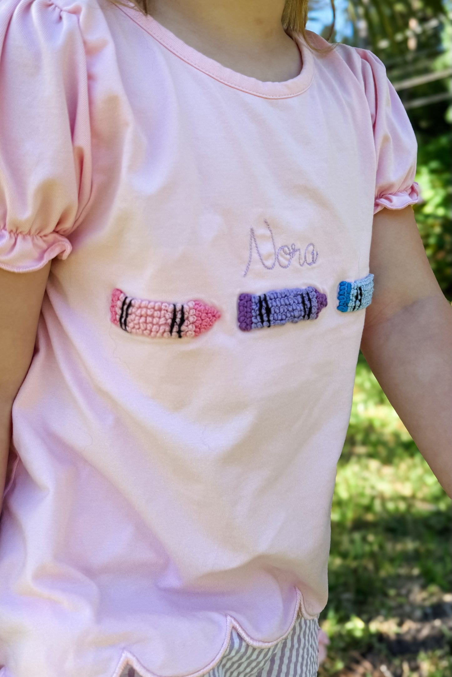 RTS: FRENCH KNOT CRAYONS GIRL SHORT SET