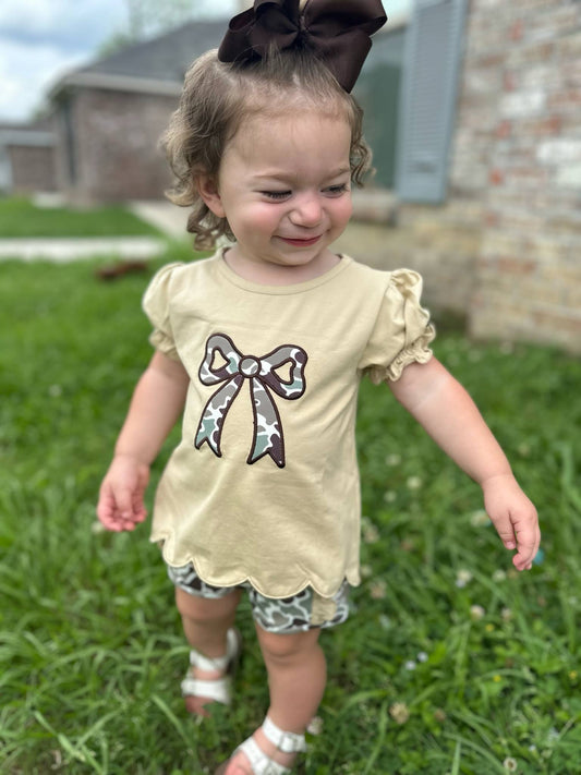 RTS: BOWS & BIRD DOGS GIRL SHORT SET