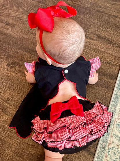 RTS: APPLIQUÉ DAWGS GIRL DIAPER SET