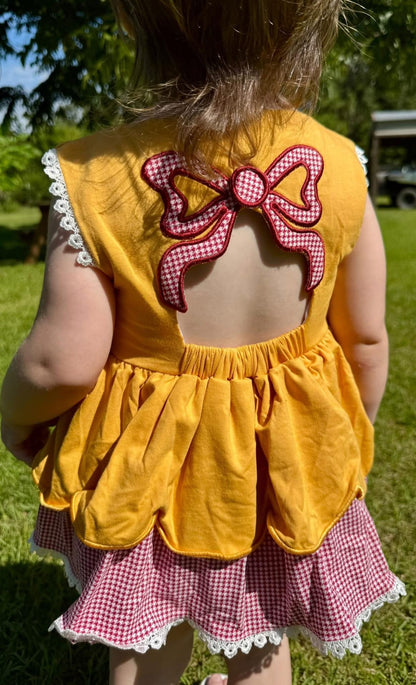 RTS: GARNET & GOLD BOW BACK GIRL BUBBLE